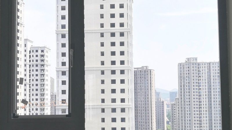 塑钢门窗密封条：发泡与实心，性能与成本对比分析